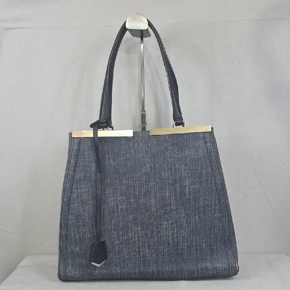 ✨️FENDI 3 Jours Tote Bag - Picture 1 of 16